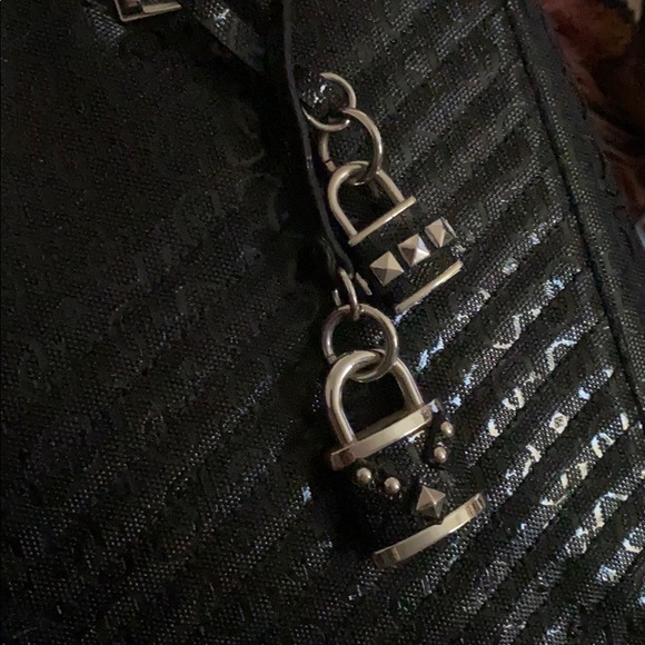 Guess Halley Girlfriend Satchel NWT - Picture 6 of 7